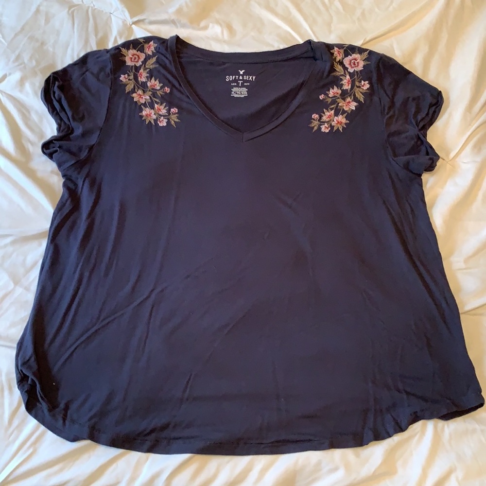 Tee